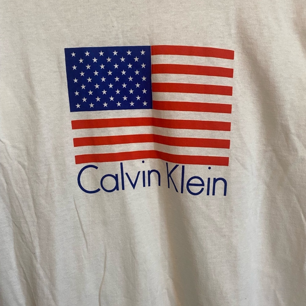 Vintage Calvin Klein Single Stitch American flag shirt - Picture 3 of 3